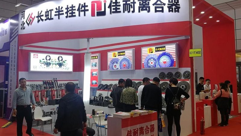 刹车盘生锈怎么办？汽修技师必看去锈技巧**